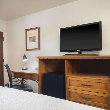 Best Western Red Hills Кейнаб Екстериор снимка