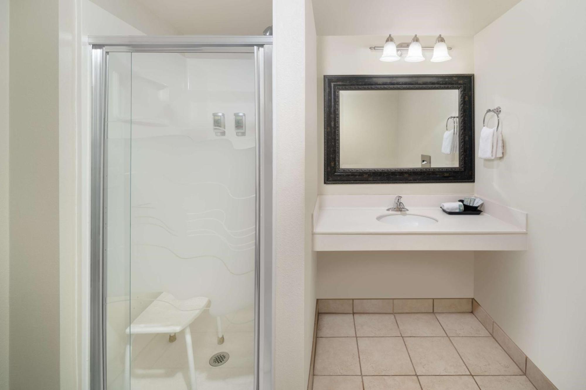 Best Western Red Hills Кейнаб Екстериор снимка