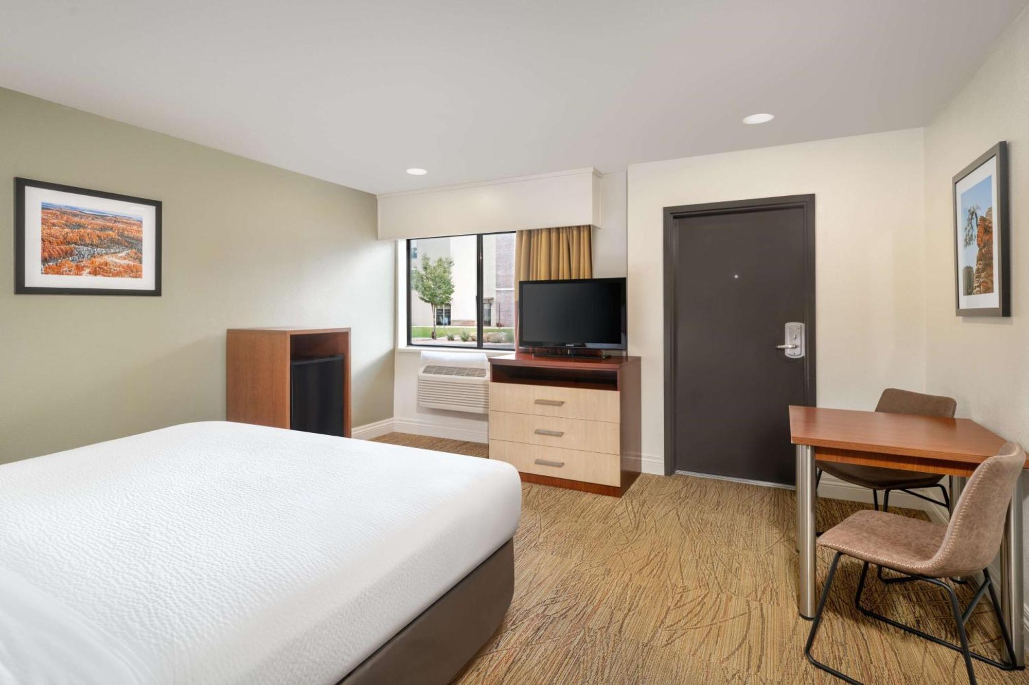 Best Western Red Hills Кейнаб Екстериор снимка