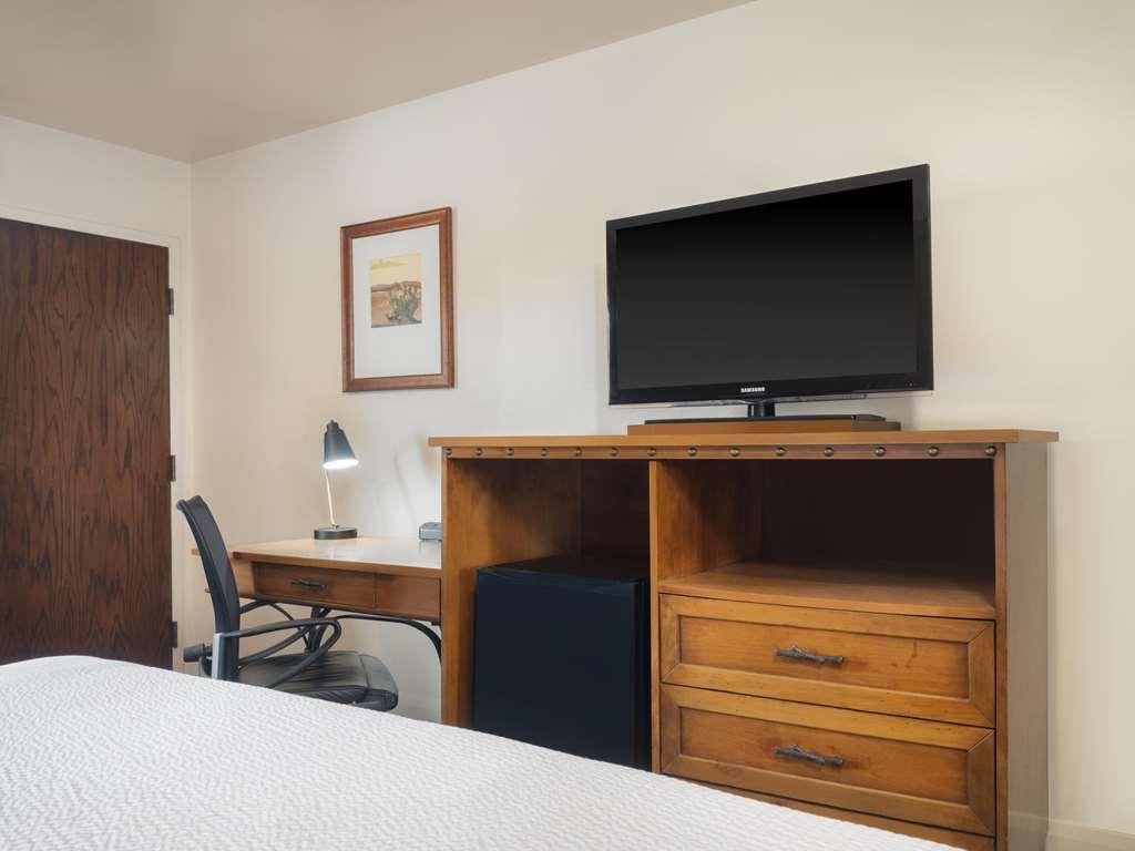 Best Western Red Hills Кейнаб Стая снимка